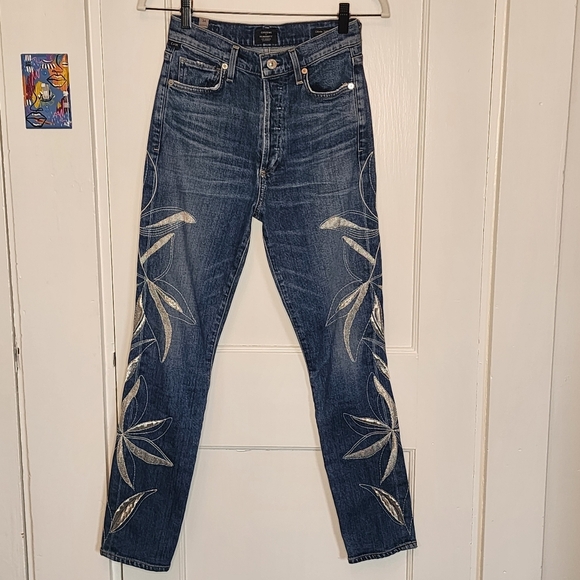 Citizens of Humanity Olivia Ultra High-Rise Slim Jeans - Picture 4 of 8